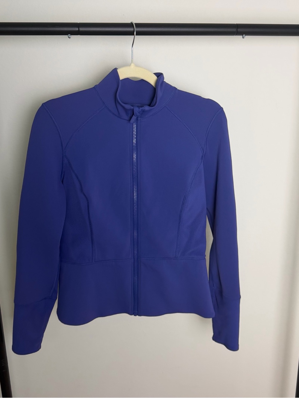 lululemon athletica Women's Zip-Up Jacket in Blue/ purple